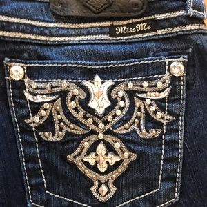 Size 27 miss me skinny jeans